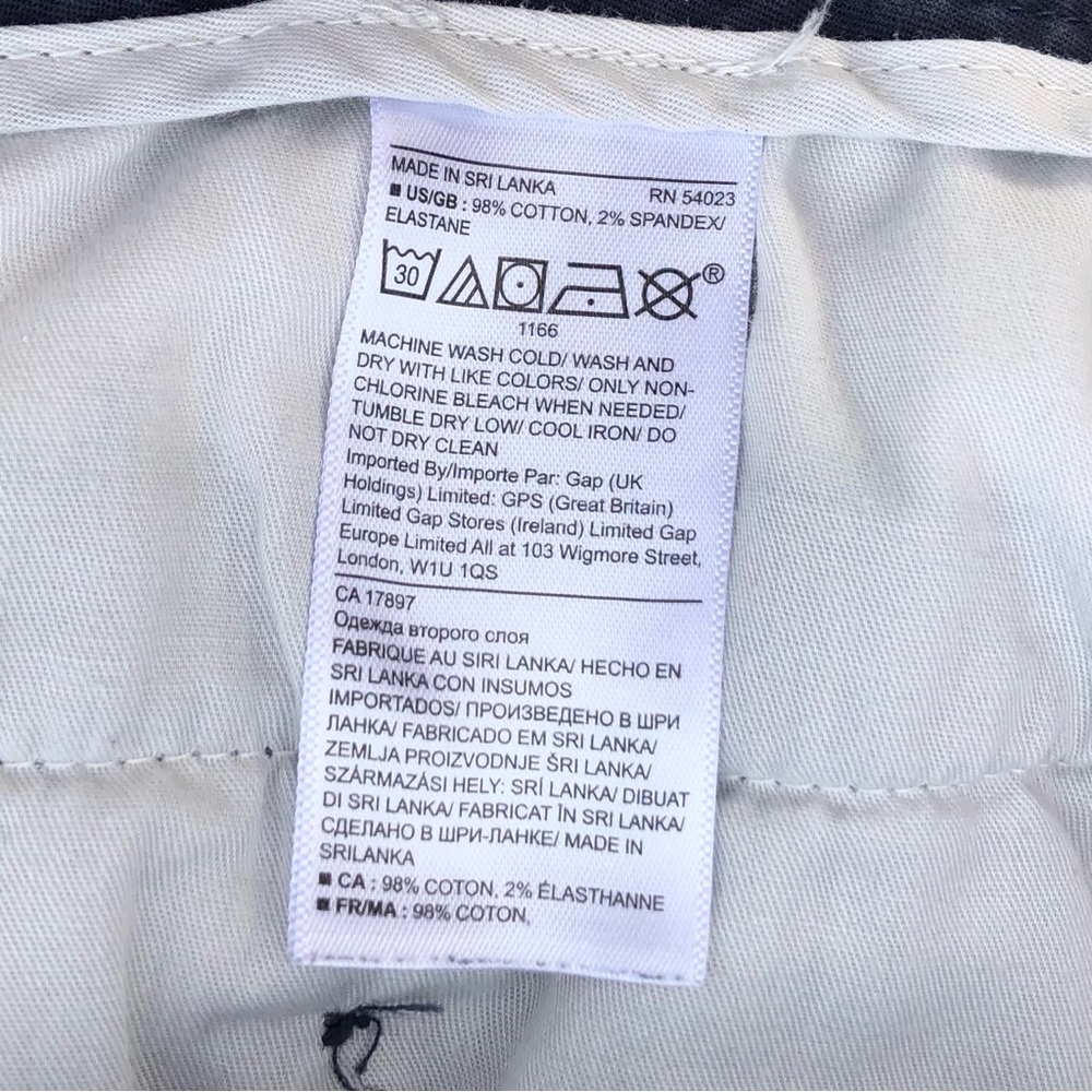 Banana Republic Literal Bananas Navy Chino Aidan Short, Size 33 - Picture 5 of 5